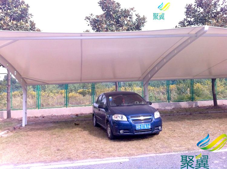 上海松江大學城廣場膜結(jié)構(gòu)汽車遮陽棚|汽車遮陽棚完工展示